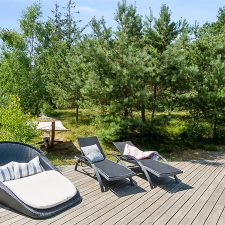 Sylvie - 400m From The Sea By Interhome