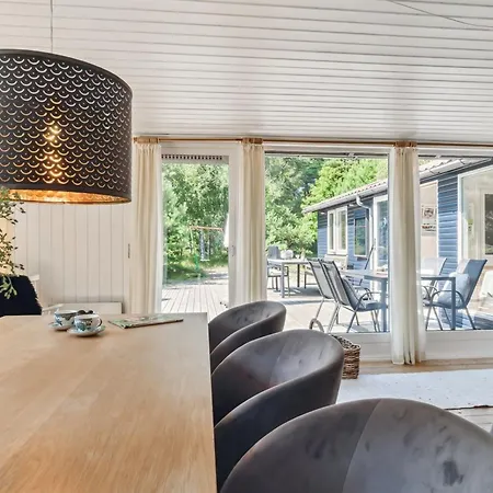 Sylvie - 400m From The Sea By Interhome Holiday home *
